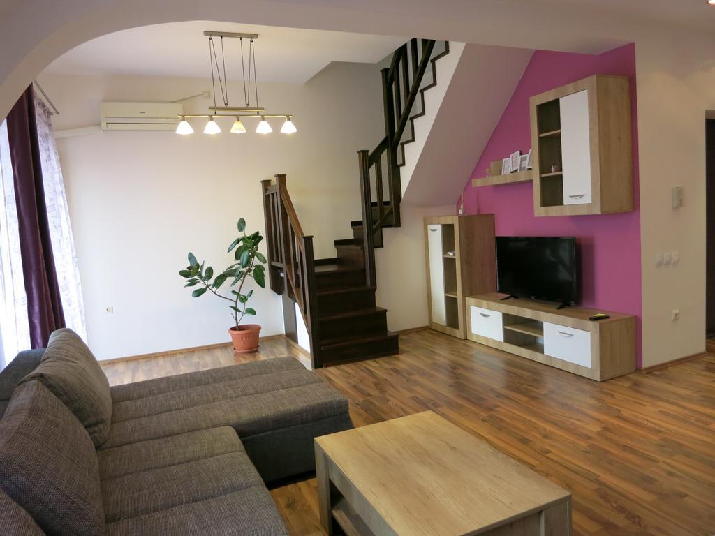 Penthouse Apartament Nufarul Oradea Exteriér fotografie