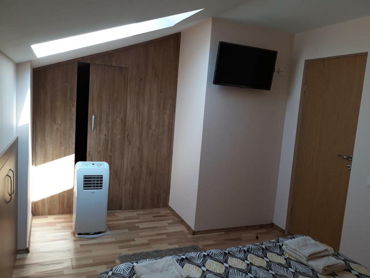 Penthouse Apartament Nufarul Oradea Exteriér fotografie