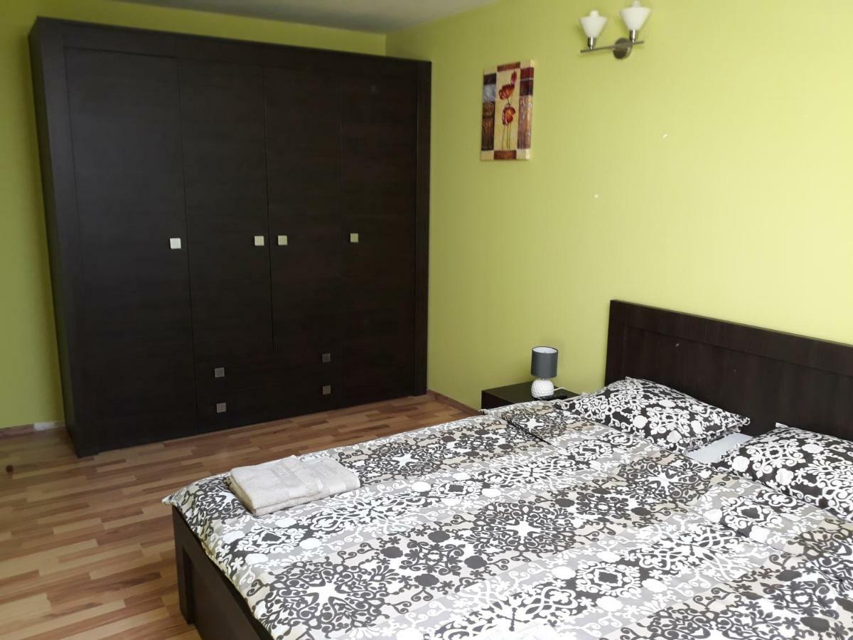 Penthouse Apartament Nufarul Oradea Exteriér fotografie